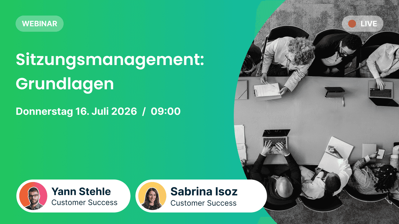 Ein Werbebanner für ein Webinar mit dem Titel "Sitzungsmanagement: Grundlagen", geplant für Donnerstag, 16. Juli 2026 um 09:00 Uhr. Das Banner hat ein zweifarbiges Design: eine Seite mit einem grünen Farbverlauf mit dem Text und zwei Referenten, Yann Stehle und Sabrina Isoz, beide im Bereich "Customer Success", und eine Schwarz-Weiß-Seite, die eine Vogelperspektive einer geschäftlichen Besprechung um einen Tisch zeigt, mit den Etiketten "WEBINAR" und "LIVE".